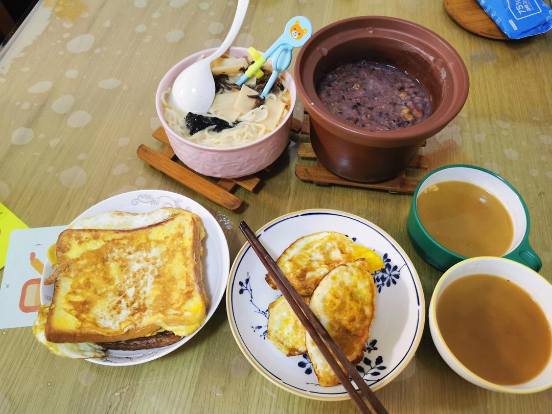 快手早餐～鸡蛋吐司