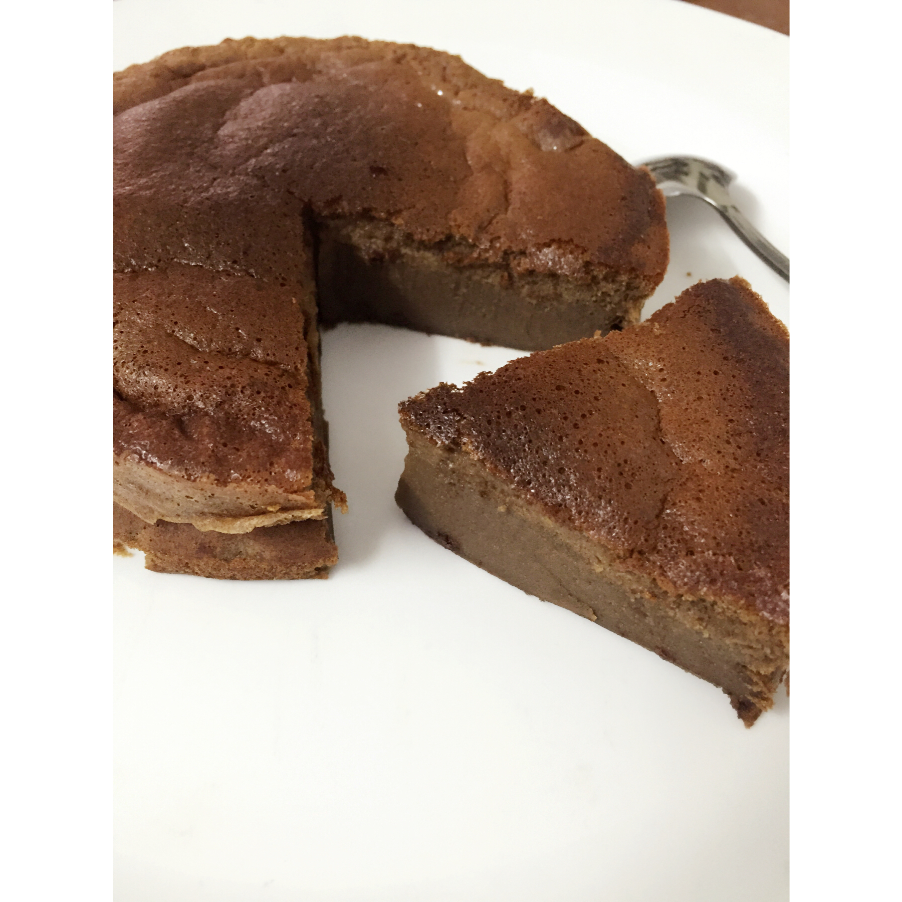 爆浆的巧克力凹蛋糕