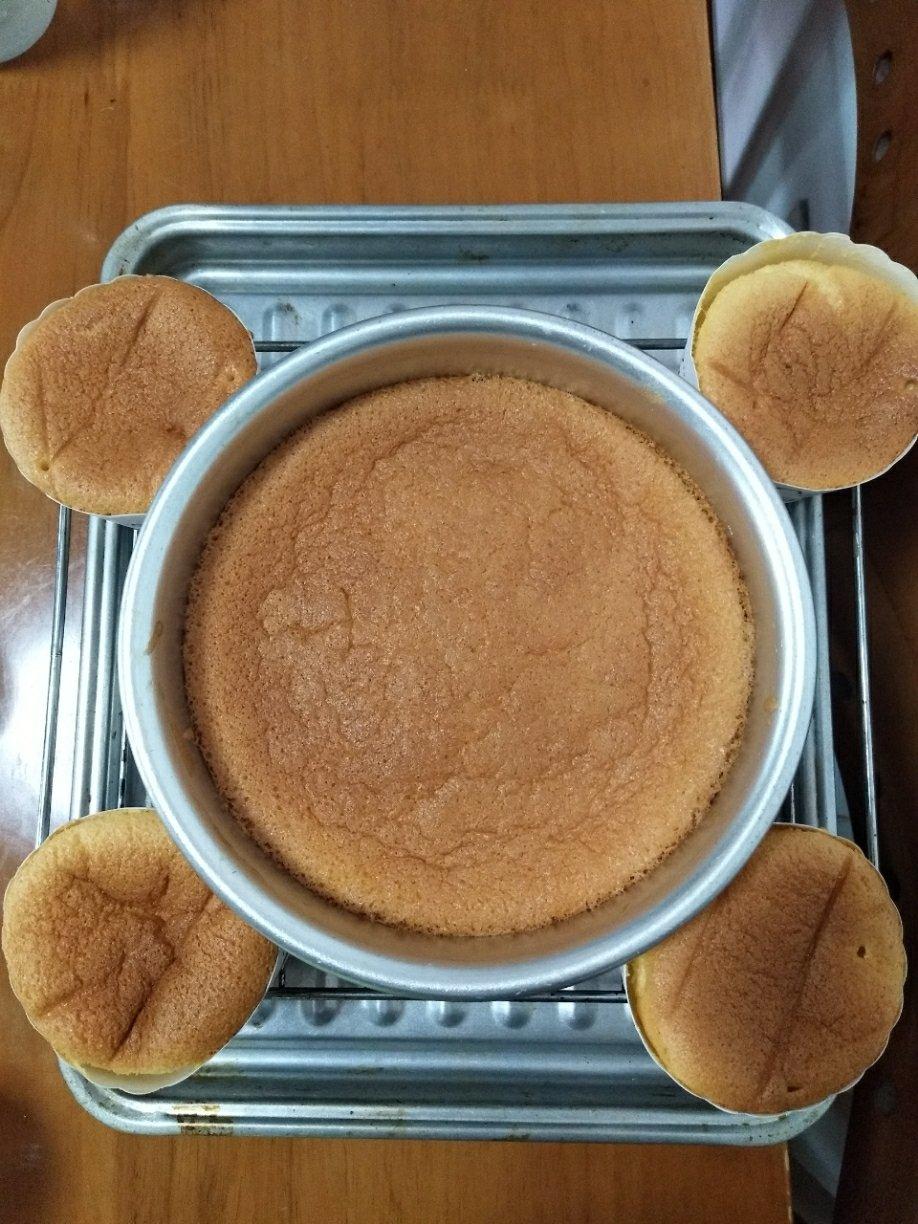 视频菜谱:原味戚风蛋糕8寸戚风蛋糕不裂