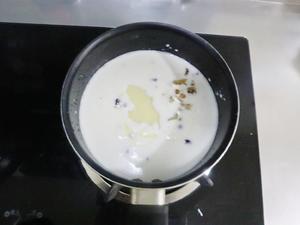 饭后甜品牛奶红豆汤❗️暖心又暖胃❤️的做法 步骤6