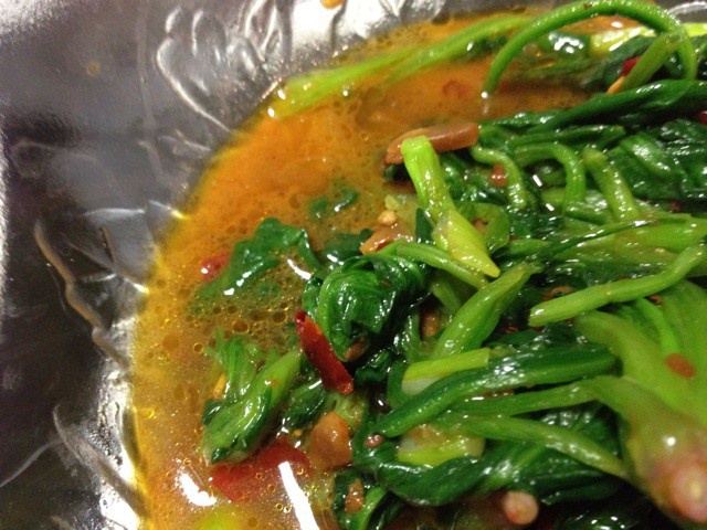 清炒菠菜