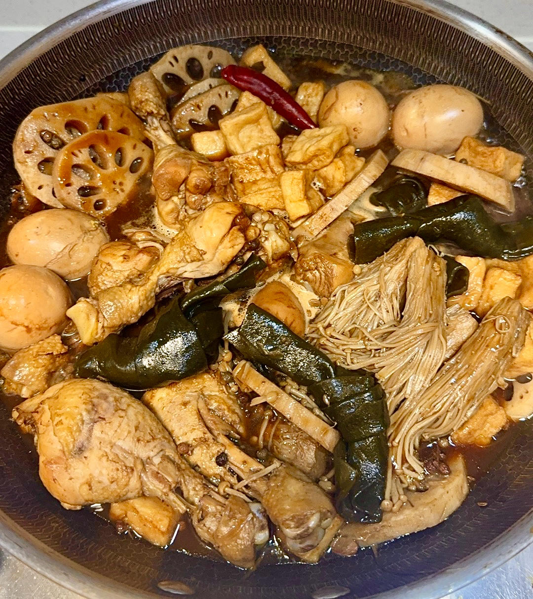 爆好吃的卤鸡腿 卤蛋❗电饭煲 炒锅都可以做~