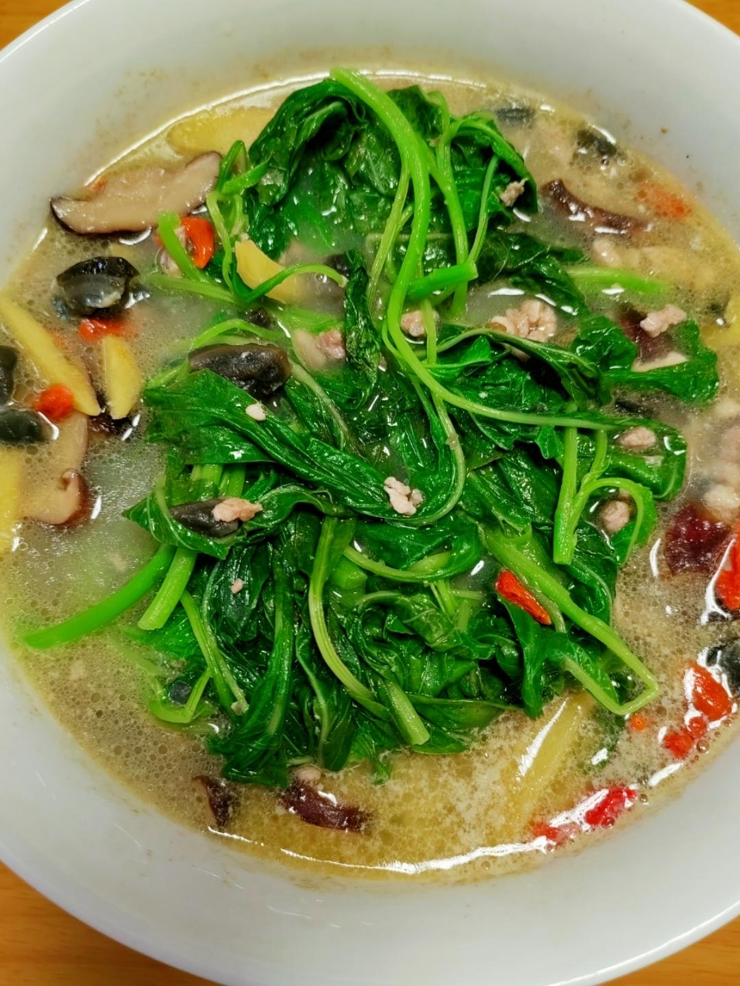 咸香适口的上汤苋菜