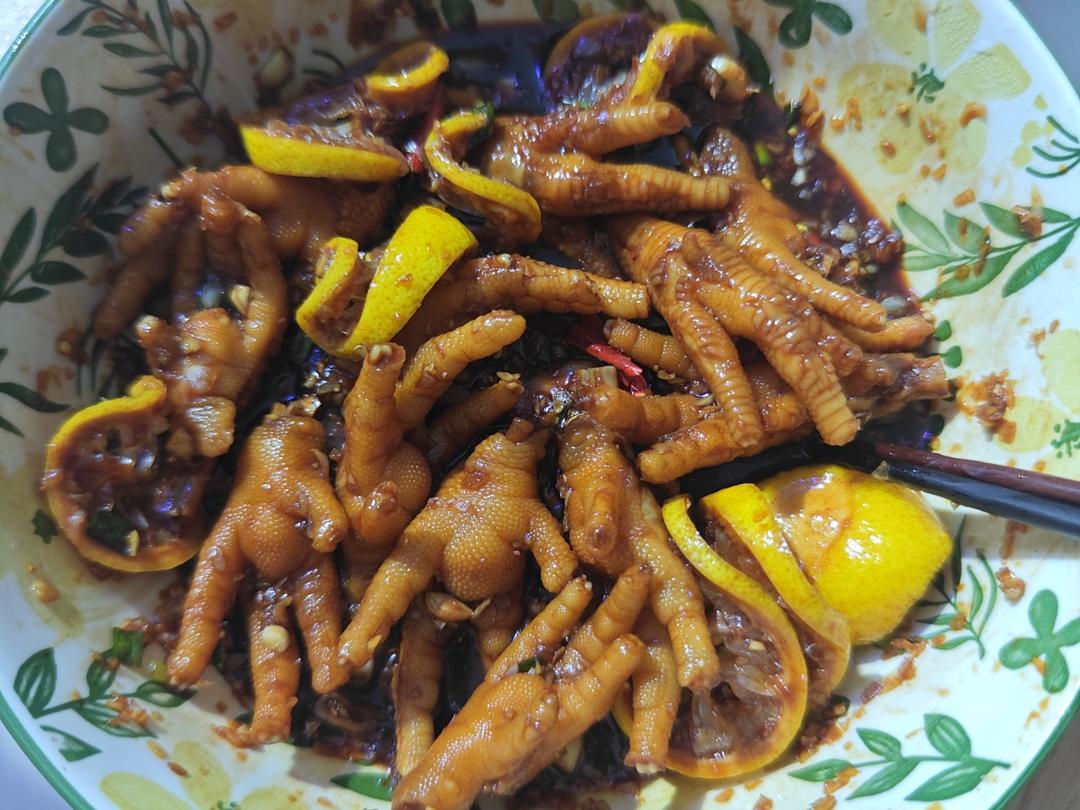 【柠檬酸辣鸡爪】自制超级无敌美味的网红鸡爪
