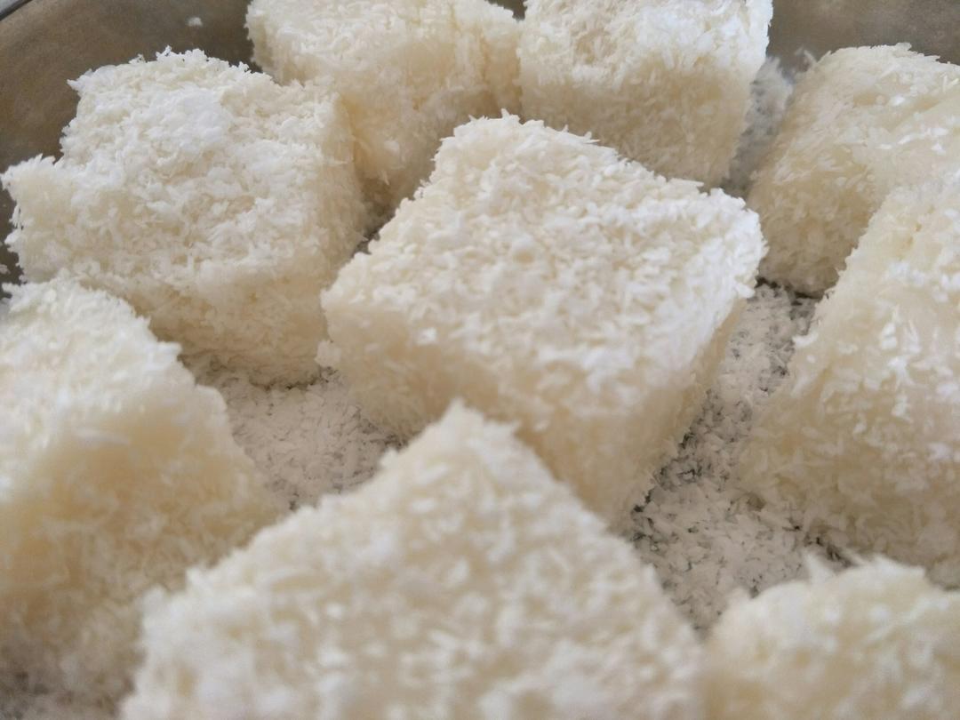 茜瓜菜菜做的消耗淡奶油的牛奶小方