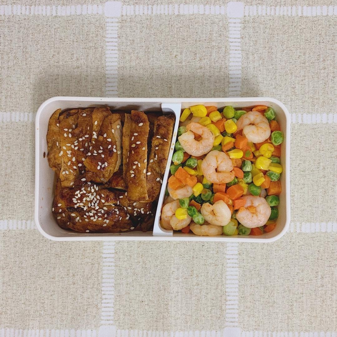 三色炒虾仁