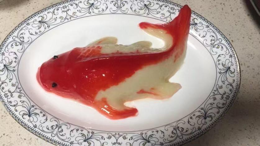 简单版新年菜谱之                         年年有鱼糯米蒸糕