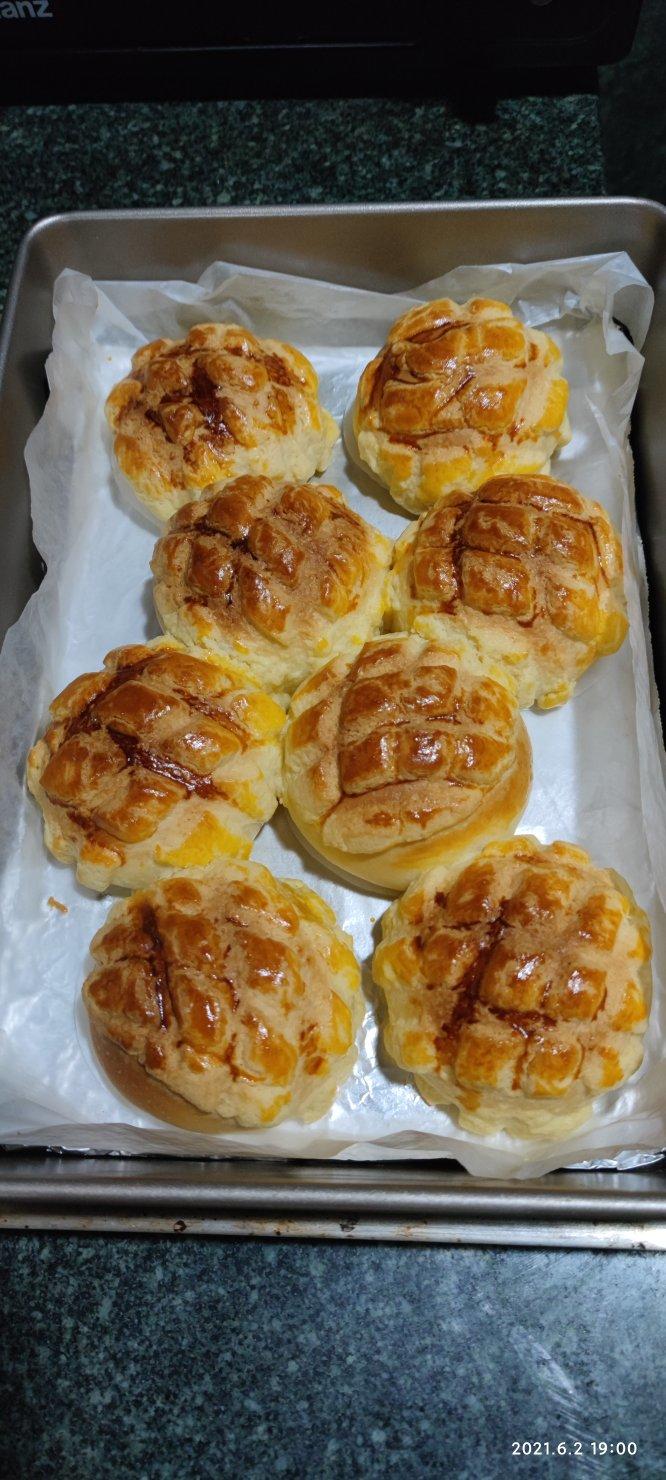 一次发酵直接法～酥脆掉渣菠萝酥皮包