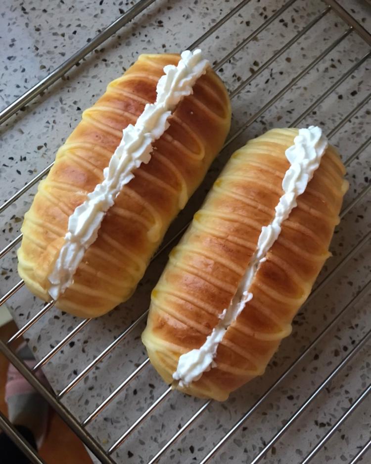 毛毛虫面包