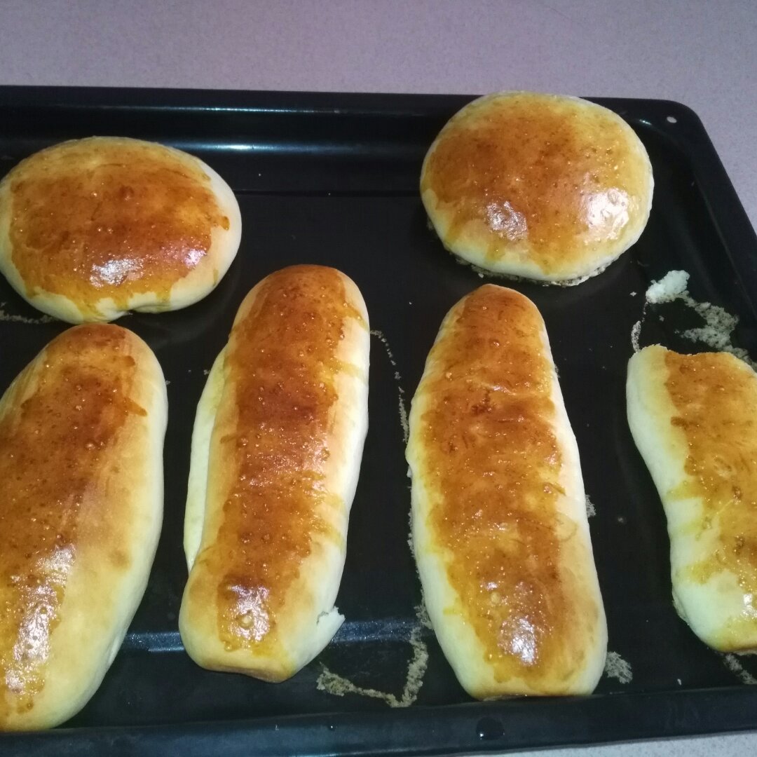 火腿肠早餐面包（一次发酵法）