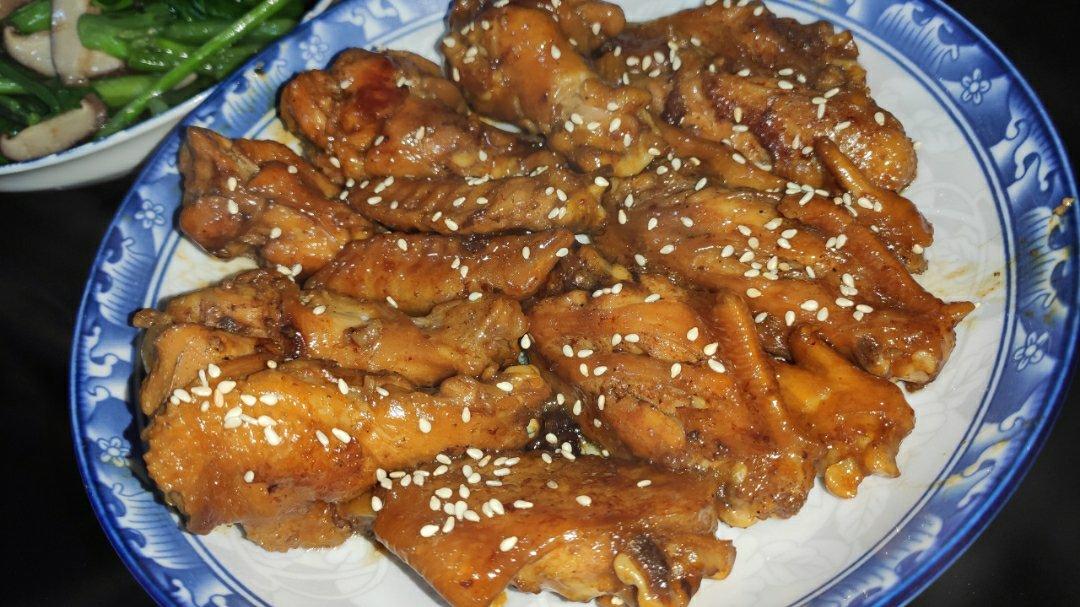 麦秋食光🔆蜜汁鸡翅