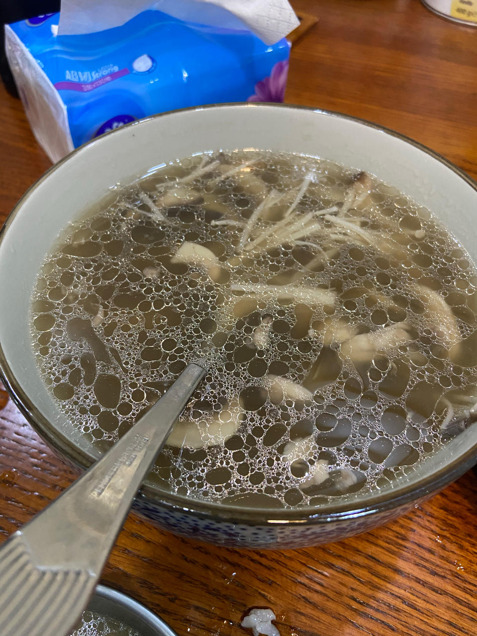 纯鲜菌菇汤