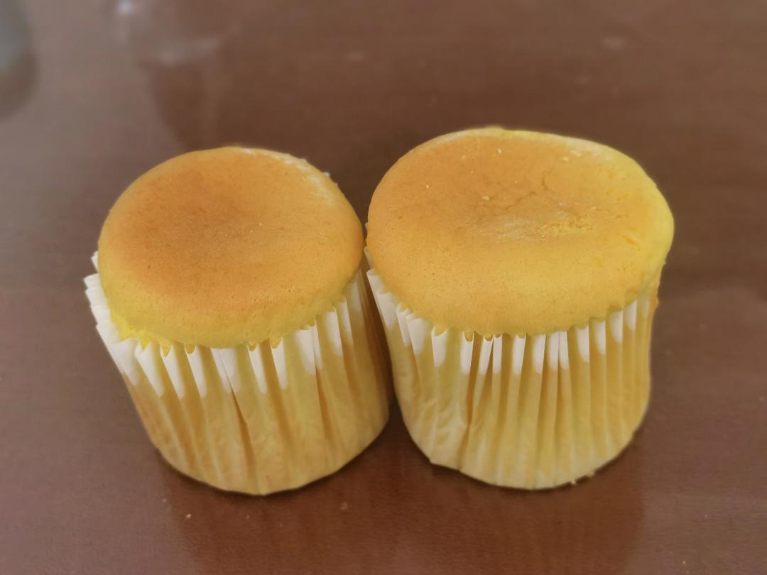 纸杯蛋糕 8寸戚风蛋糕的量