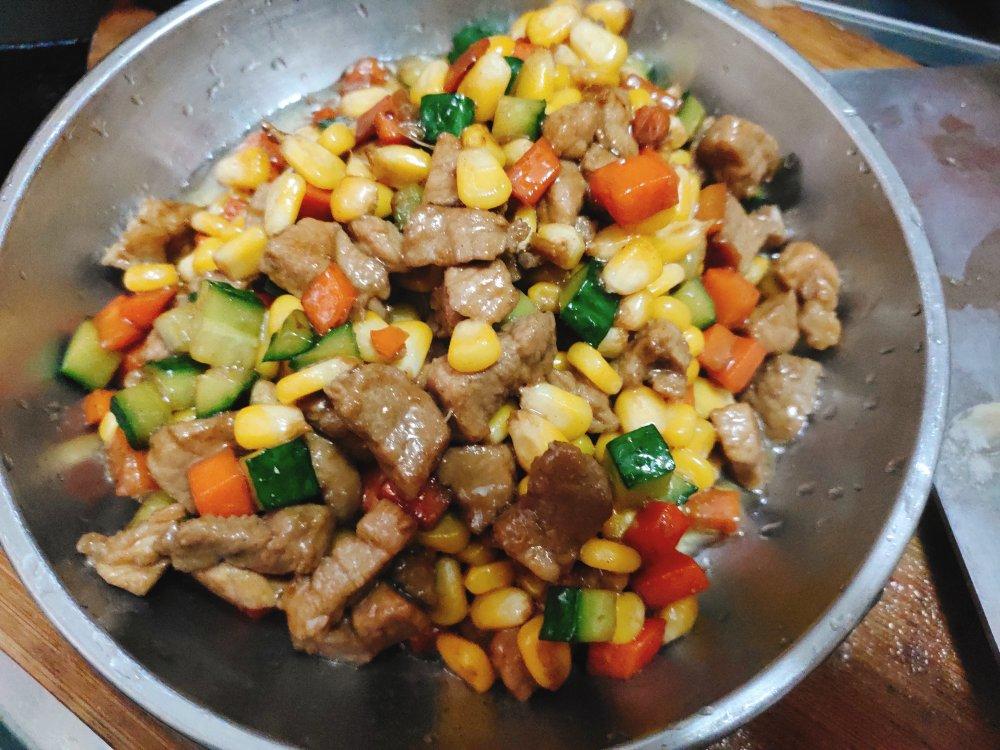 胡萝卜黄瓜鸡胸肉