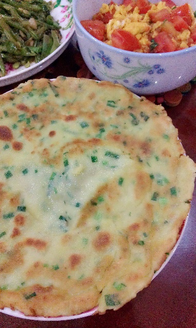 鸡蛋韭菜饼