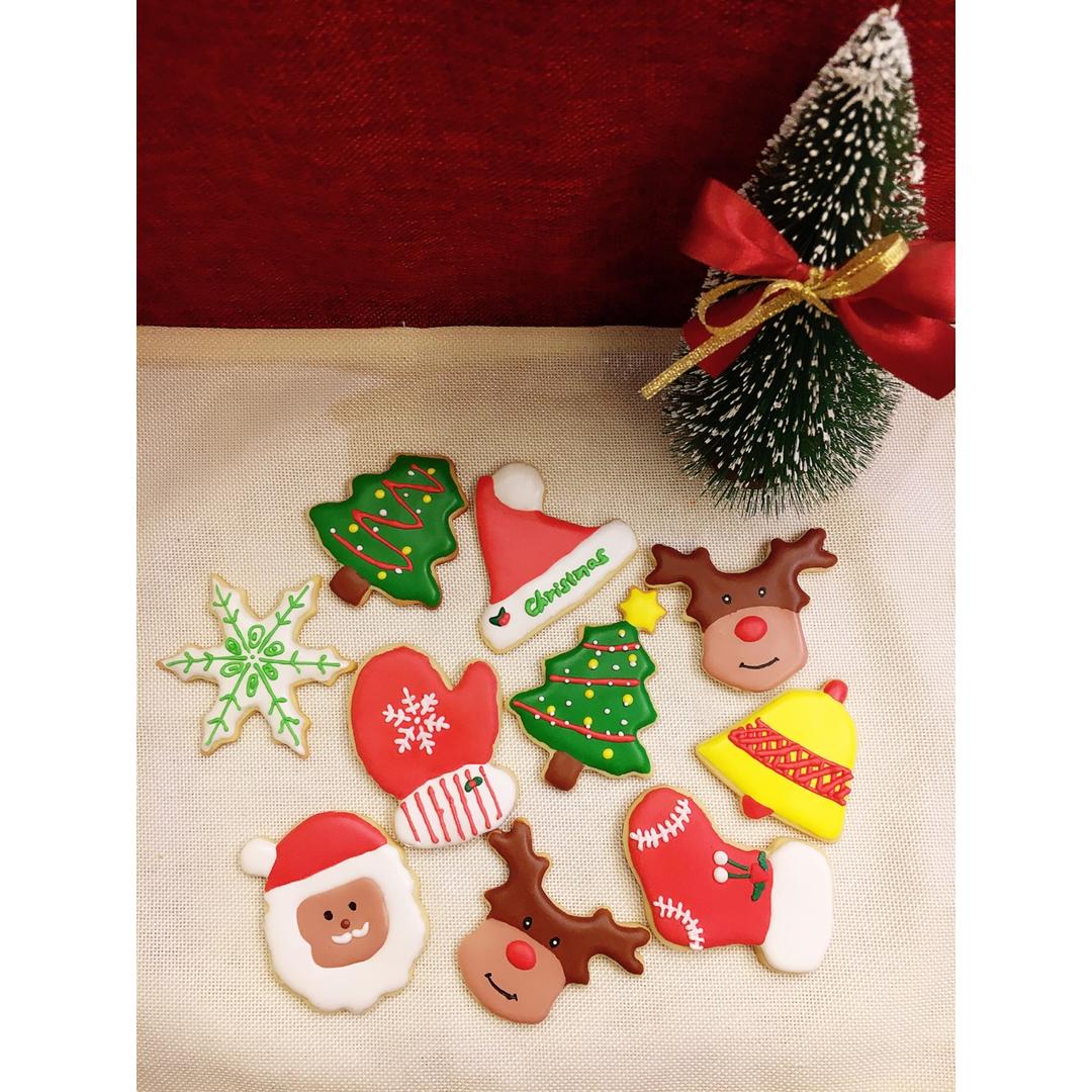 超简单！好吃又平整的糖霜饼干底的做法（附贴心小提示哦）