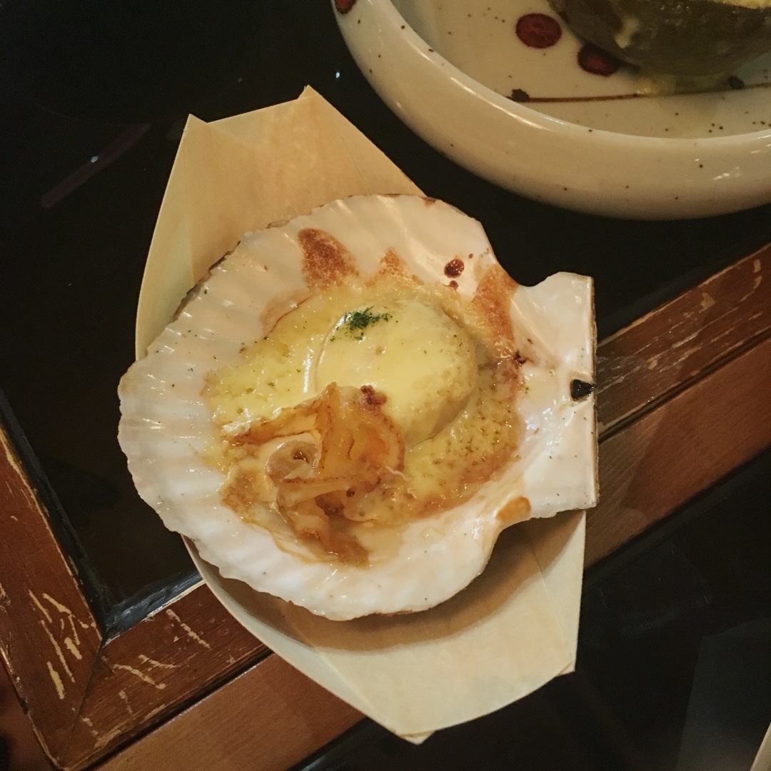 芝士蒜茸焗扇贝