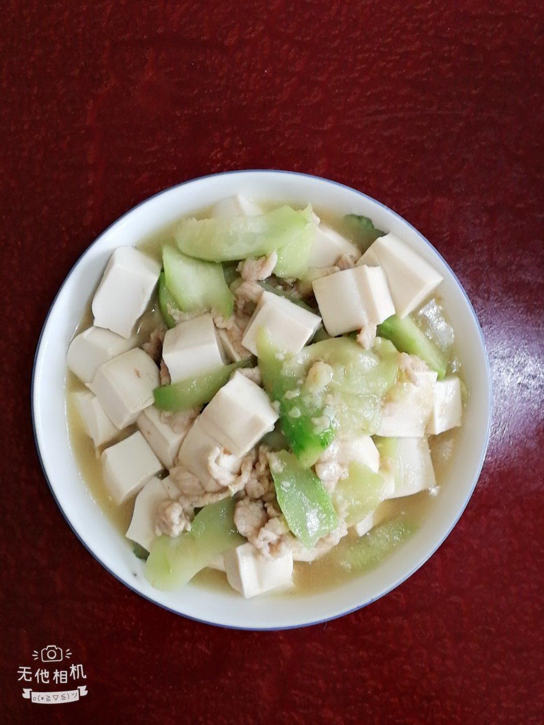 丝瓜焖豆腐