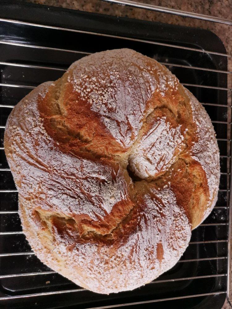 一口入魂的皇冠小米面包