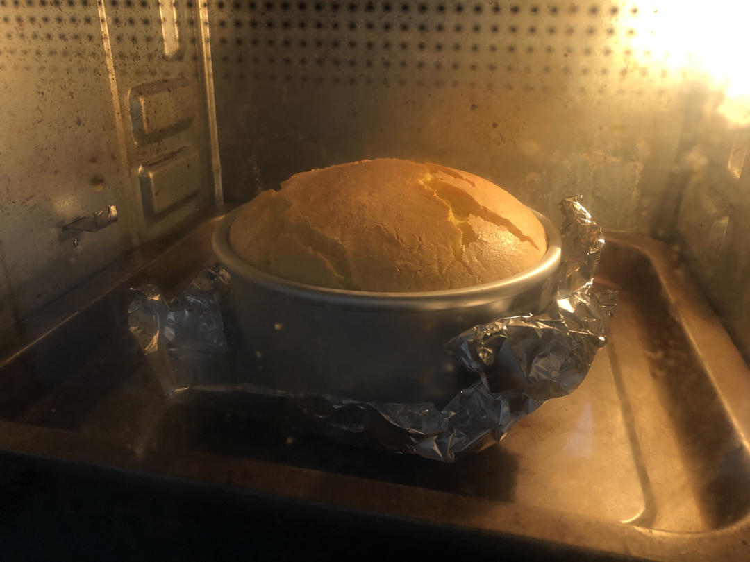 低糖低油~不裂不塌水光肌戚风蛋糕
