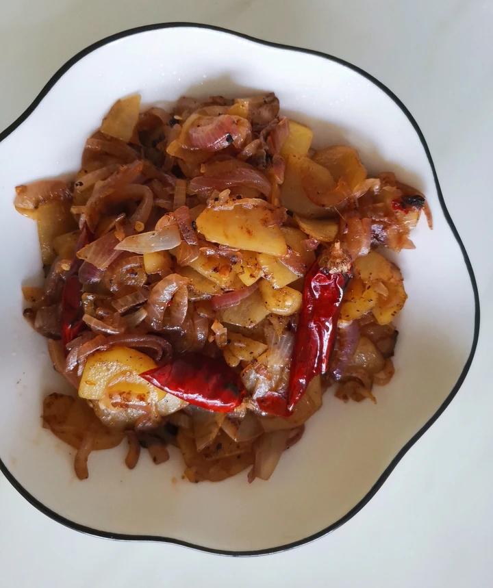 孜然洋葱土豆片