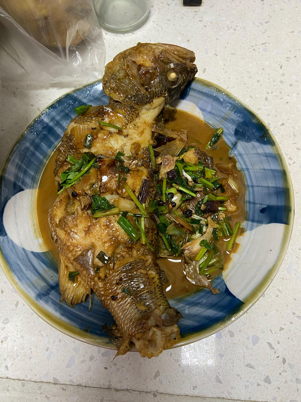 红烧鲈鱼