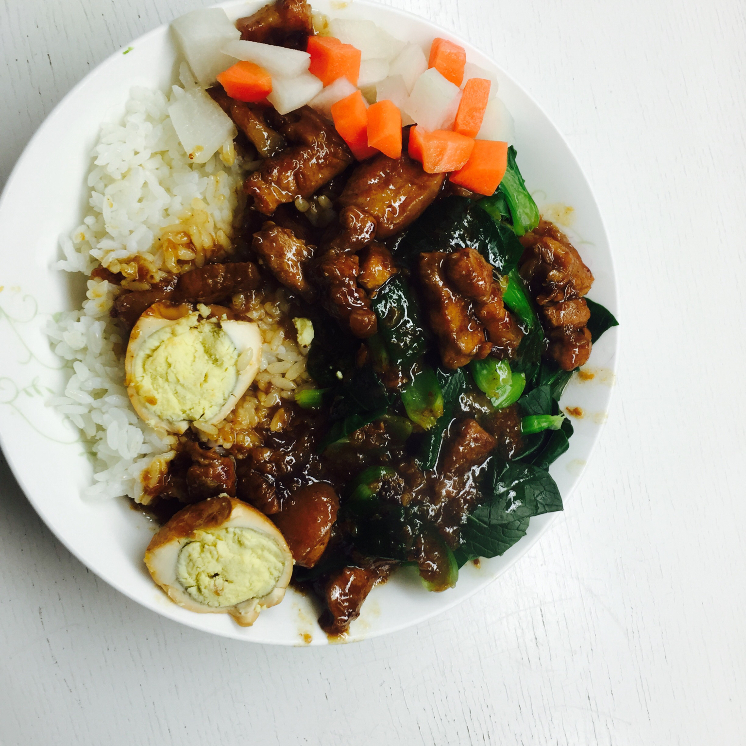 一碗高颜值有内涵的台湾卤肉饭