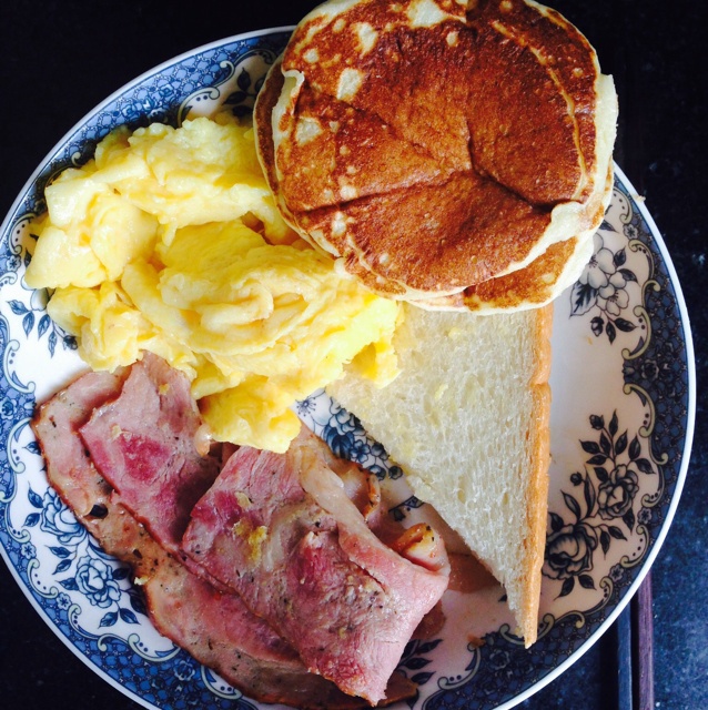 美式炒蛋 scrambled eggs