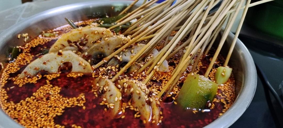 藤椒钵钵鸡冷串串