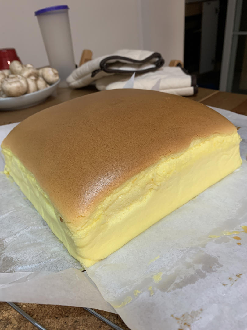 网红爆款芝士古早味蛋糕