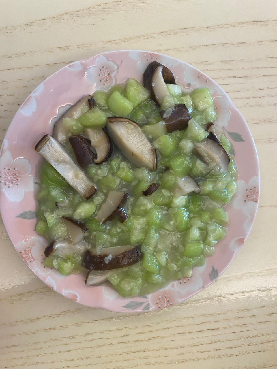 香菇炒丝瓜 超级好吃