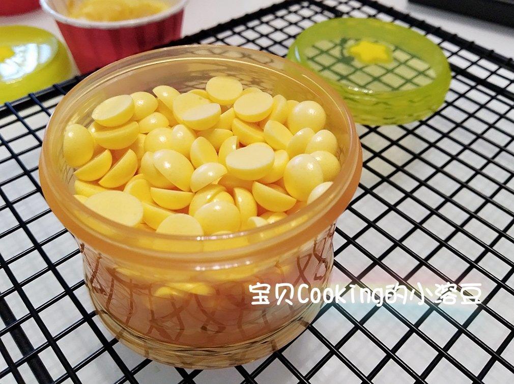 入口即化的无添加蛋黄溶豆