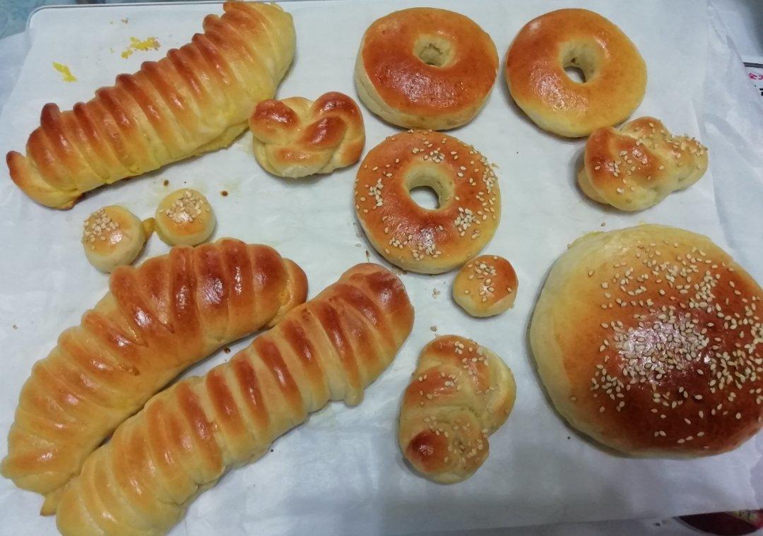 毛毛虫面包