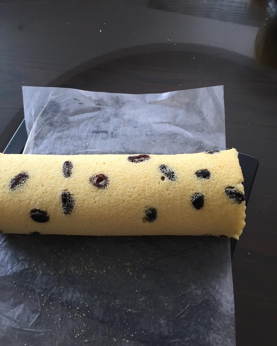 葡萄干蛋糕卷