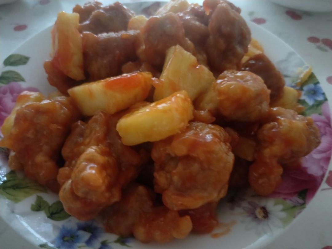 菠萝咕噜肉