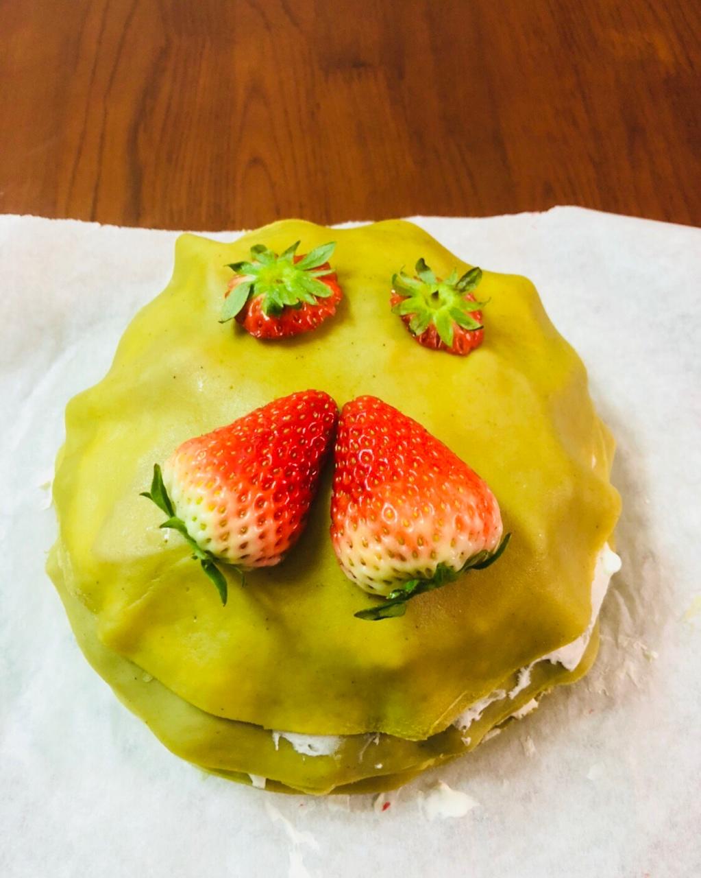 草莓抹茶千层蛋糕