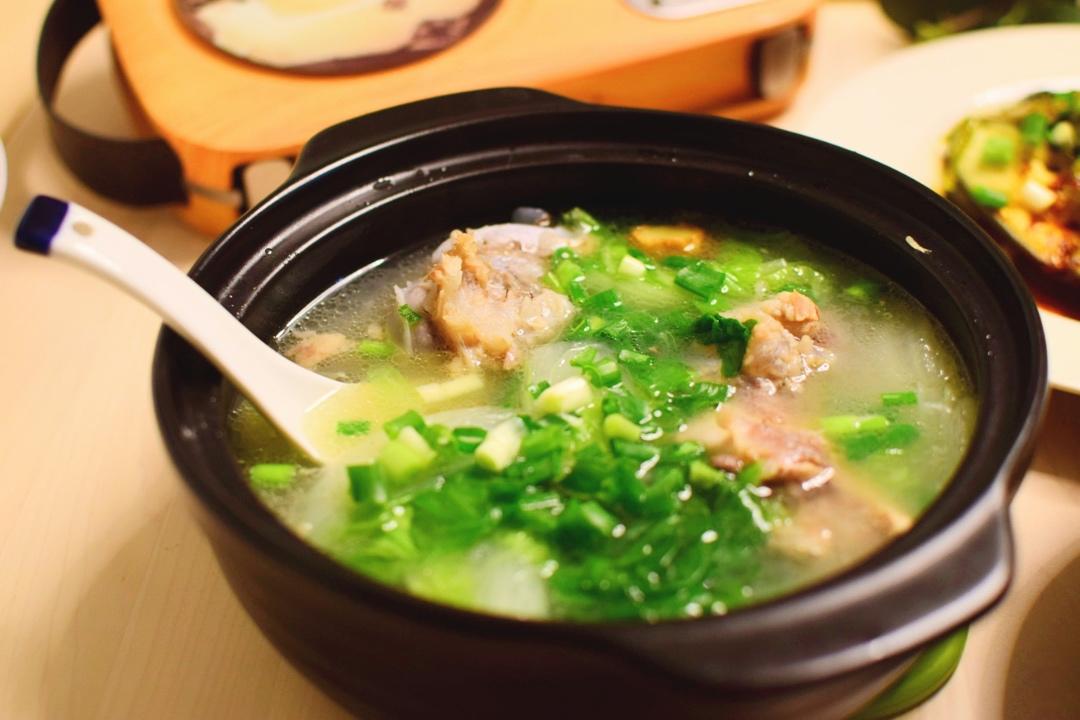 萝卜棒骨汤