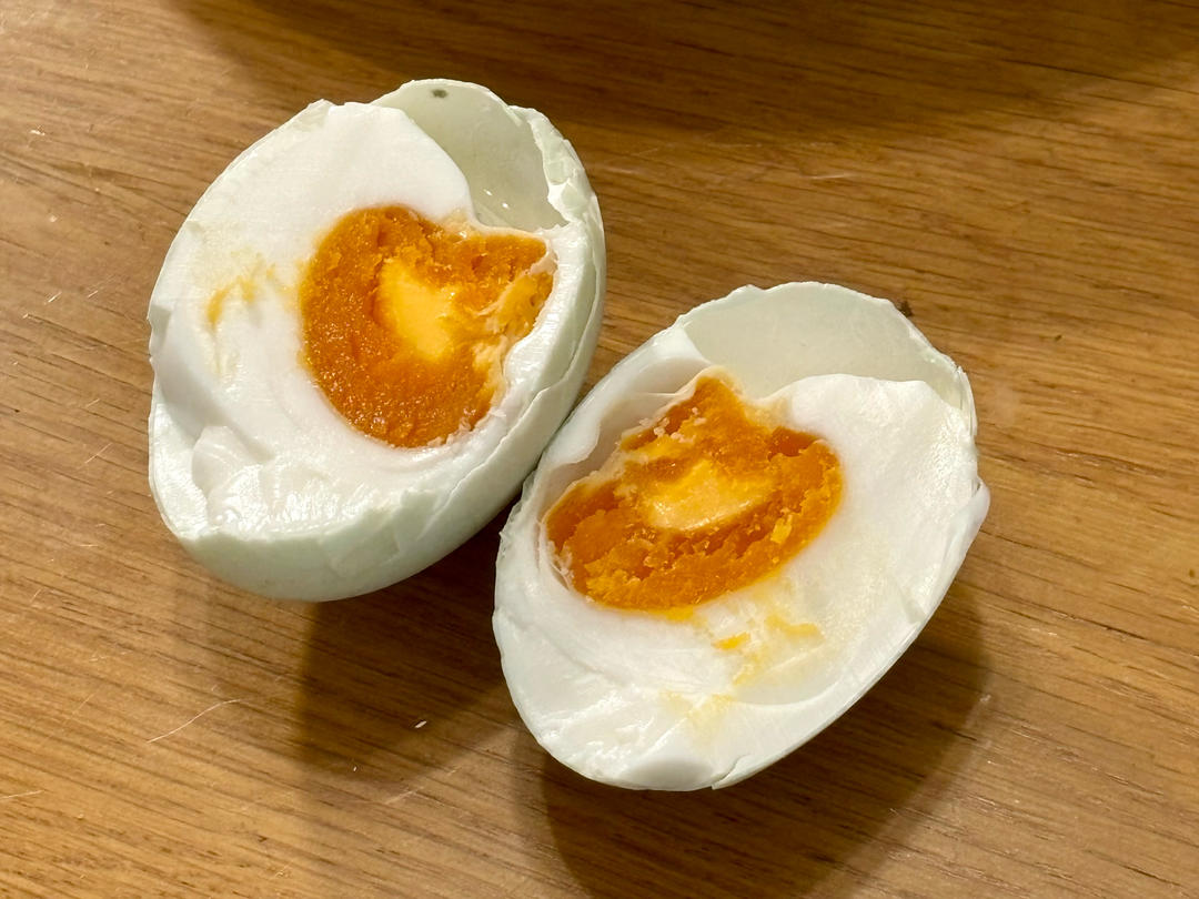 腌咸蛋