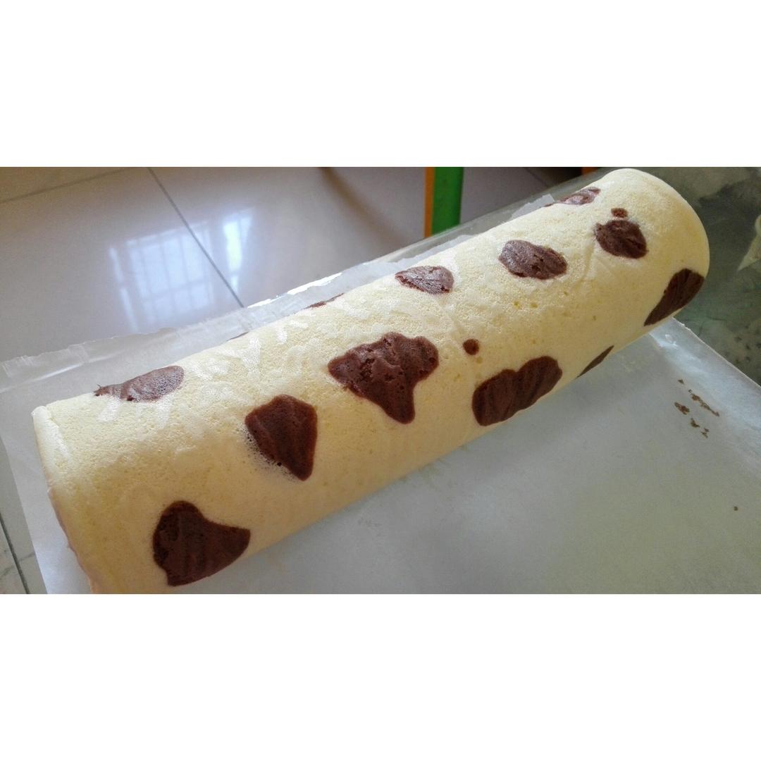 《Tinrry下午茶》教你做基础原味蛋糕卷