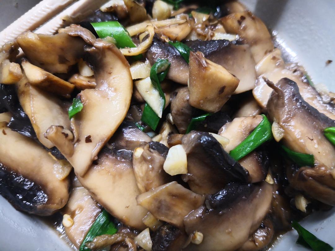 素炒鲜口蘑