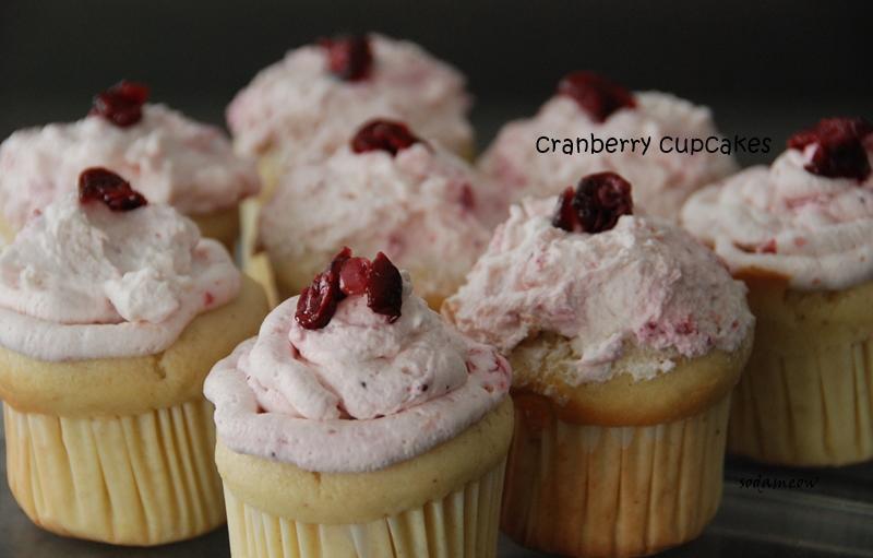 蔓越莓纸杯蛋糕的做法