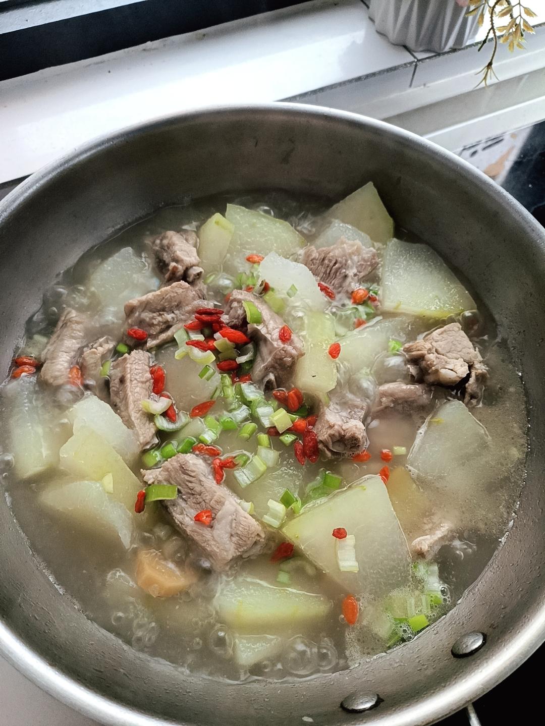 冬瓜排骨汤，夏天的味道