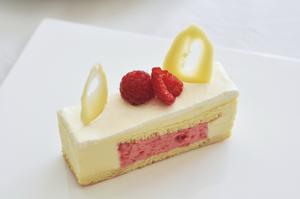 ilse 白巧克力&树莓慕斯蛋糕（视频菜谱）的做法 步骤28