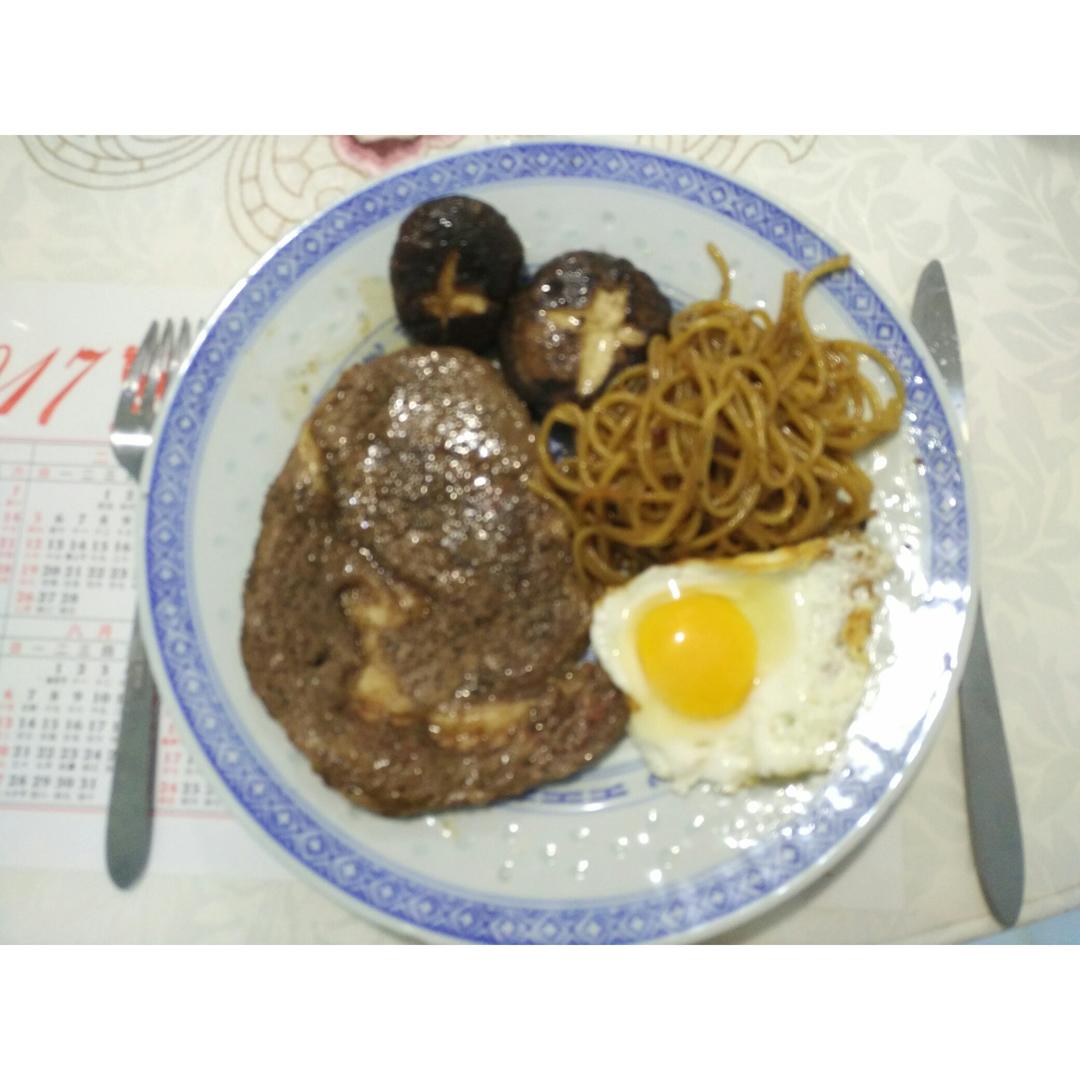 黑椒牛排