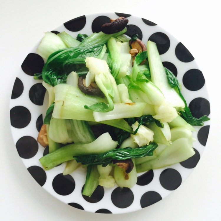 蘑菇炒青菜