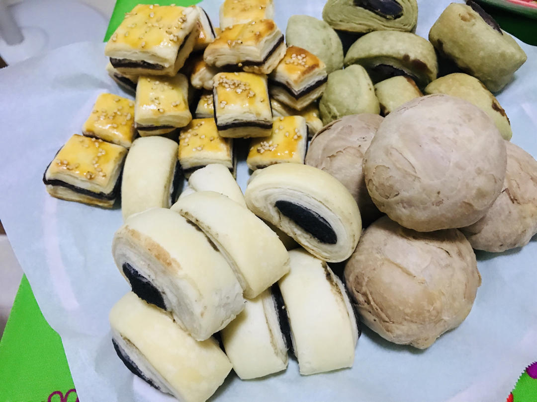 龙仔麻妈做的中式点心一口酥豆沙酥(大包酥)可用玉米油(层次分明)