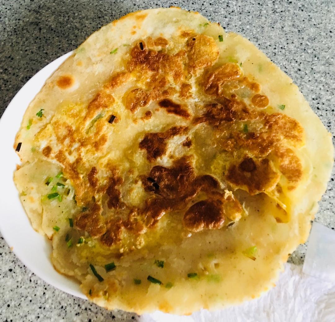 鸡蛋葱油饼                  （更新饼坯保存方法）