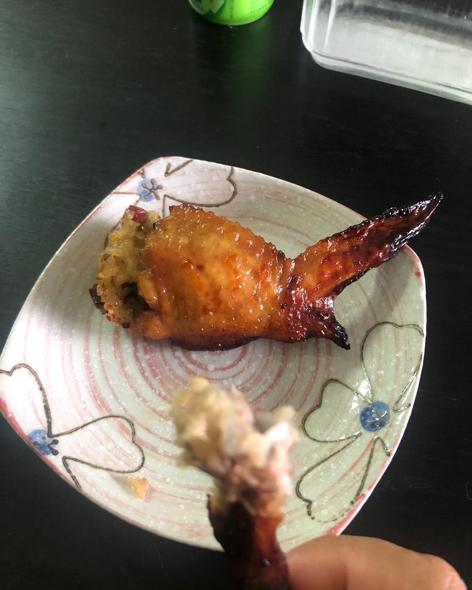好吃的鸡翅包饭