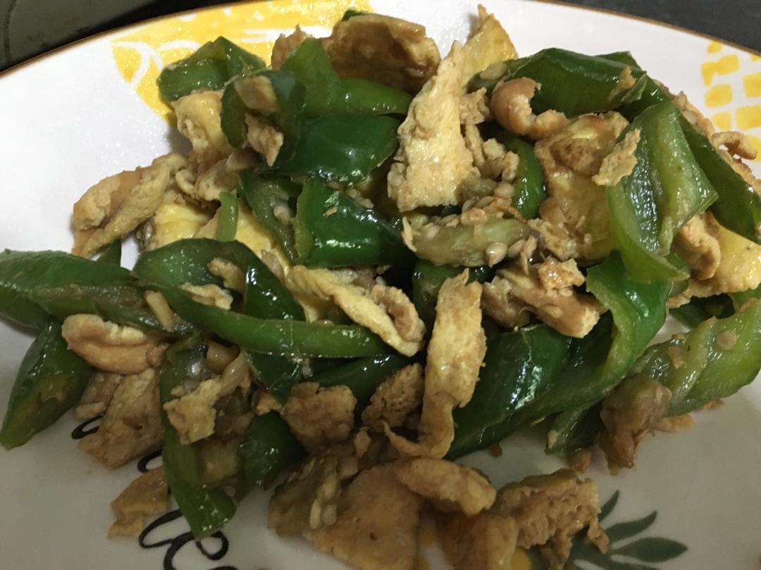 青椒炒鸡蛋(原图，从不修图)