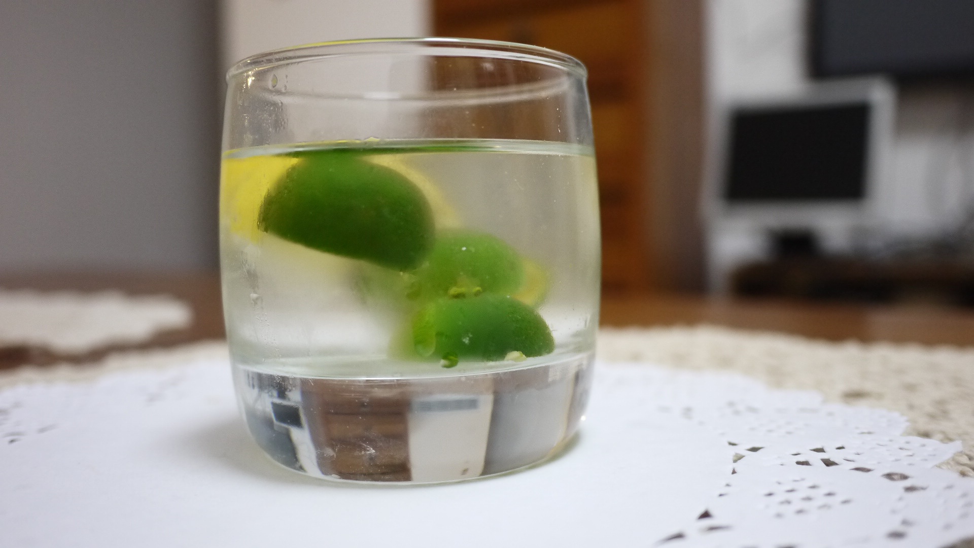 青柠苏打水